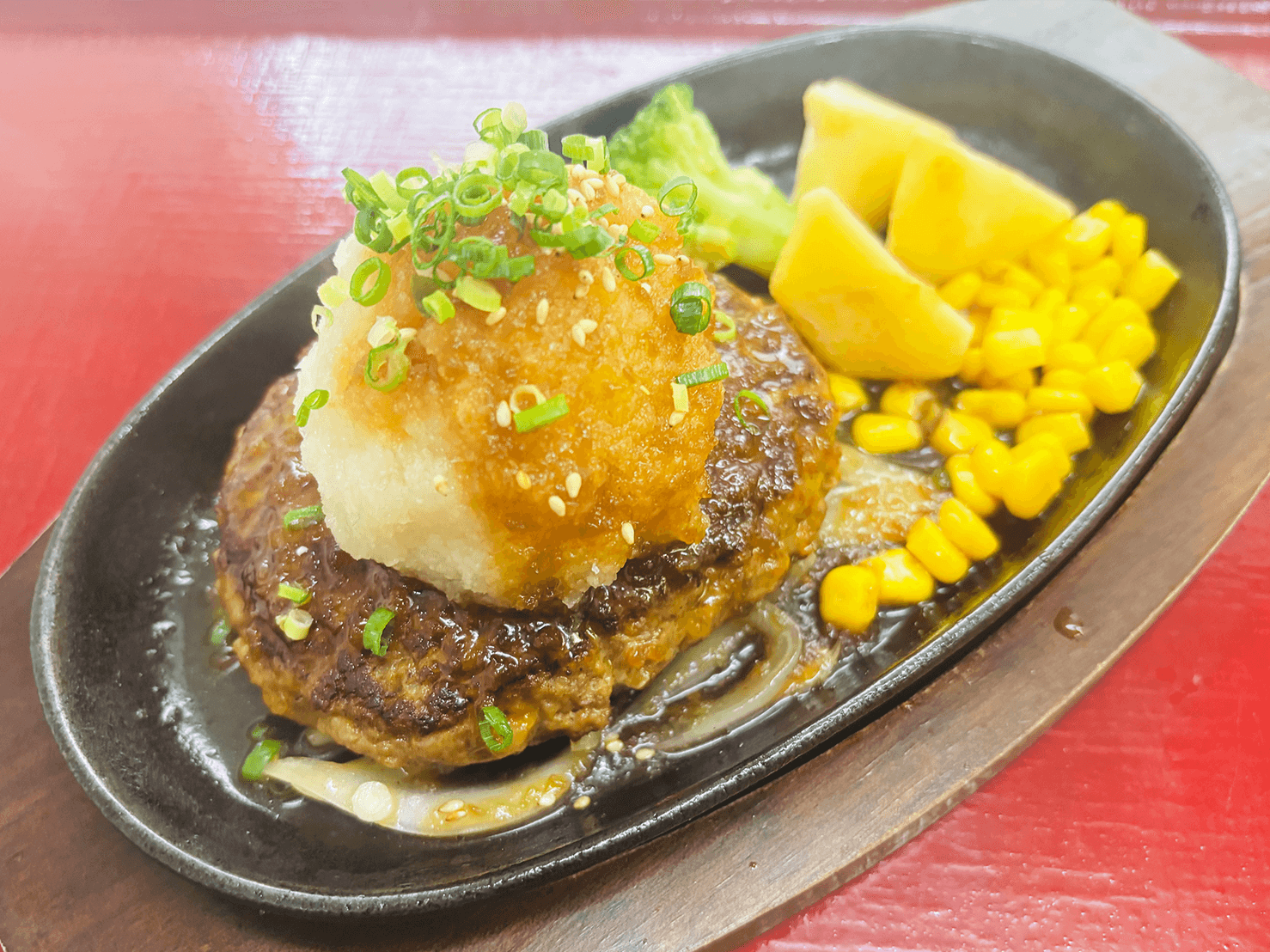 白ハンバーグ定食